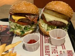 -The Habit Burger Grill 哈比特汉堡(复兴soho店)