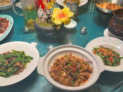 -呷湘厨·鱼汤捞饭·剁椒鱼头·辣椒炒肉(国家会展中心店)