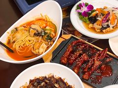 -贵宾庄炸酱面·韩式料理(高区店)