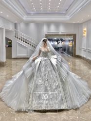 -MANLI BRIDAL婚纱