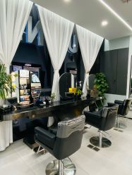 -U·NI SALON 造型
