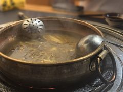 -阿山卓·野生菌火锅·纳西火塘烤肉