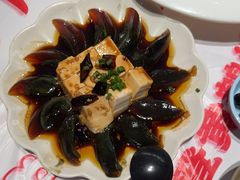 -肥肥虾庄·金牌油焖大虾(汉街SKP店)