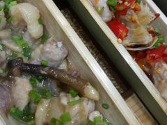 -胡须哥网红竹筒菜