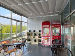 -上海星瀚奔驰4S店(红柳路店)