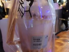 双拼波波茶-喜茶(上海正大广场店)