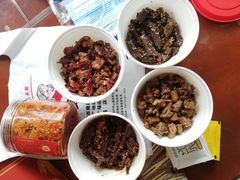 -鑫记婆婆兔·成都特产·兔头手撕兔(太古里店)
