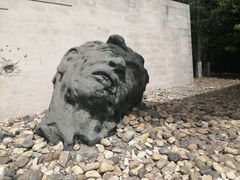 -侵华日军南京大屠杀遇难同胞纪念馆-停车场