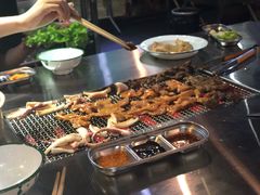 -马路牙子地桌烤肉(工体店)