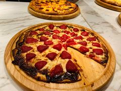 草莓巧乐力比萨-比格比萨自助(德思勤四季汇店)