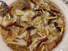 -渔语鱼新川菜Bistro(万象天地店)