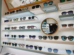 -潘多拉眼镜·蔡司依视路明月(潘家园店)