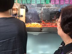 -老人和饭店(淮海中路店)