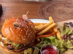 -六阅·福十 FORTEN 海景咖啡西餐厅(双廊古镇店)