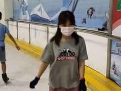 -正佳冰河湾真冰滑冰场