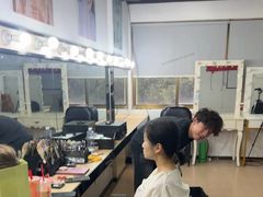 -吉田美学化妆美甲摄影培训(宁波校区)