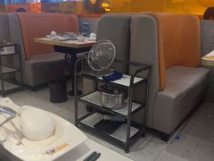 -黄记煌三汁焖锅(新佳丽江汉路店)