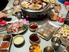 -围炉肉舍•炭烤活鳗•丹东海鲜烤肉(步行街店)