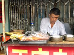 -正宗杂粮煎饼香软鸡蛋饼