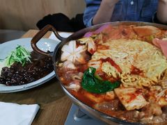 部队锅-李先生的首尔小馆(松江启源广场店)