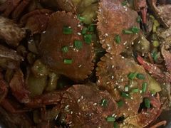 -钳小厨疯味1987肉蟹煲(美一城广场店)