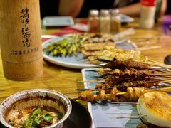 -撸啊撸铁签小肉(车站南路店)