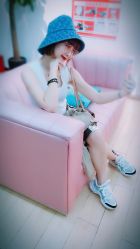 -BULB STUDIO 巴柏明星发型工作室