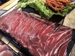 -虾弄弄海派小龙虾·牛羊蝎子火锅