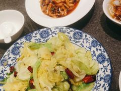 -茅庐川菜(威高广场店)