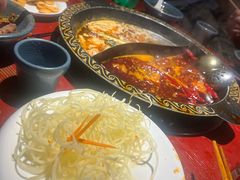 -黄家码头老火锅(解放碑旗舰店)