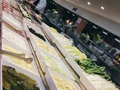 -新艺自助美食城(中山路店)