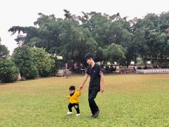 -侯臣咖啡文化村