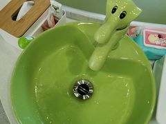 -极橙儿童齿科矫正中心(奥城店)