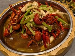 -龙虾奇迹泥炉烤肉(大华三路店)