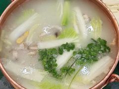 -三锅莊·牦牛肉火锅·香格里拉特色藏餐宴请餐厅(昆明创始店)
