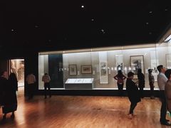 -龙美术馆西岸馆-停车场