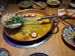 -洱火云南酸菜牛肉火锅(石景山当代商城店)