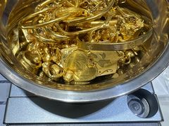 -玉凡奢侈品黄金回收