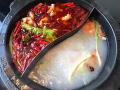 美蛙鸳鸯锅-川中故事·成都老火锅(东书房店)