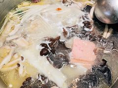 -一席地·本地鸡窝·杭帮鸡火锅(萧山银隆百货店)