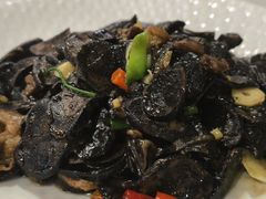 -乡村馕坑肉·烧烤·新疆菜·本地人更爱吃(阿勒泰首店)