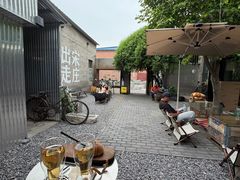 -出走咖啡·面包(宋庄店)