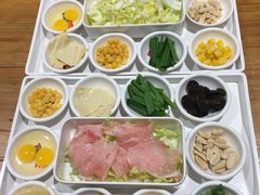 -花馬肆.云南过桥米线(汉神购物广场现场熬汤店)