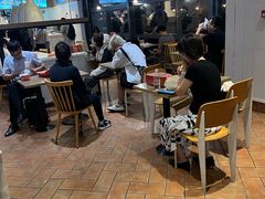 -肯德基(虹桥高铁店)