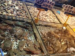 -领鲜活海鲜榴莲自助火锅(东门店)