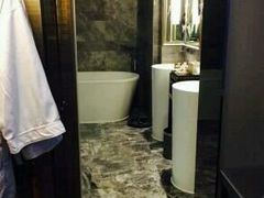 -榛悦隆堡成都酒店(春熙路太古里店)