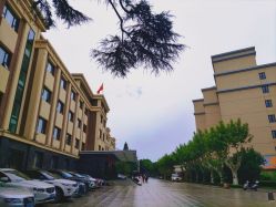 -华东饭店·园林式婚礼宴会厅酒店