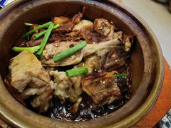 -鑫鸿达·海鲜闽菜热炒小馆(中山路店)