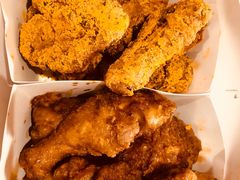 酱油芝士双拼炸鸡-BHC炸鸡(明洞总店)