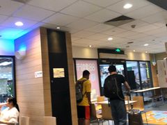 -麦当劳(世界城广场店)